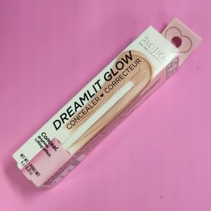Pacifica Dreamlit Glow concealer